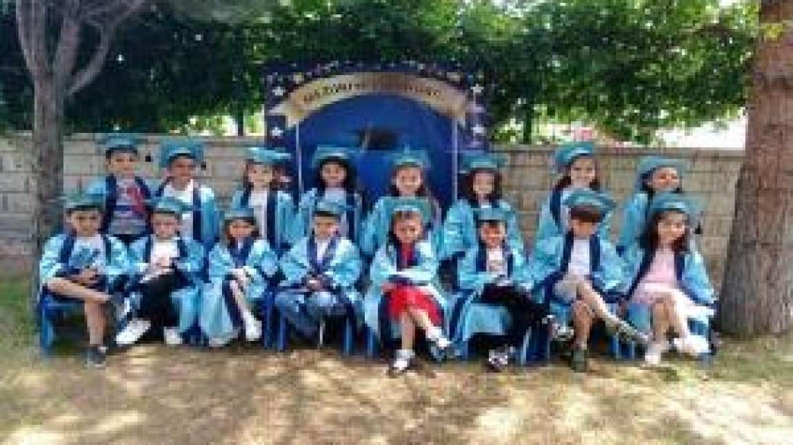 ÖĞRENCİLERİMİZ ANAOKULUNDAN MEZUN OLUYOR
